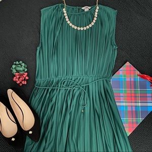 H&M pleated dress NEW M